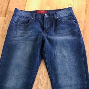 6.8 For True Prosperity Jeans